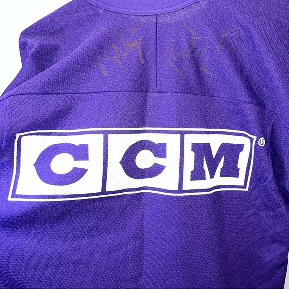 CCM Robby Glantz int’l power skating hokey jersey (autograph) sz S purple color - Picture 7 of 10